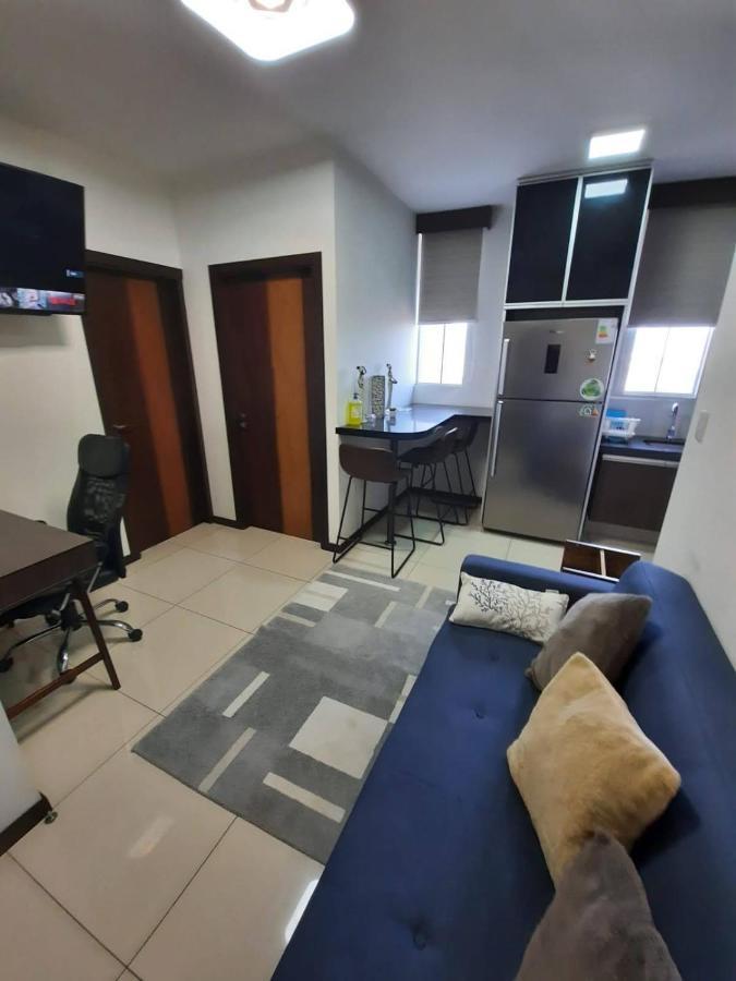Hermoso Y Unico Apartamento Moderno, En Pleno Centro De Santa Cruz, Con Netflix Wi-Fi De 60 Mb, Estacionamiento Gratis Y Ac En Todos Los Ambientes Santa Cruz de La Sierra Exteriör bild