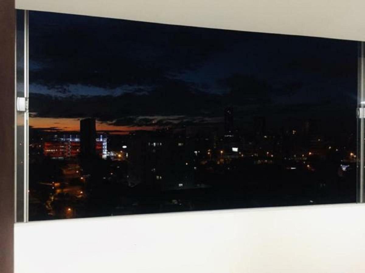 Hermoso Y Unico Apartamento Moderno, En Pleno Centro De Santa Cruz, Con Netflix Wi-Fi De 60 Mb, Estacionamiento Gratis Y Ac En Todos Los Ambientes Santa Cruz de La Sierra Exteriör bild
